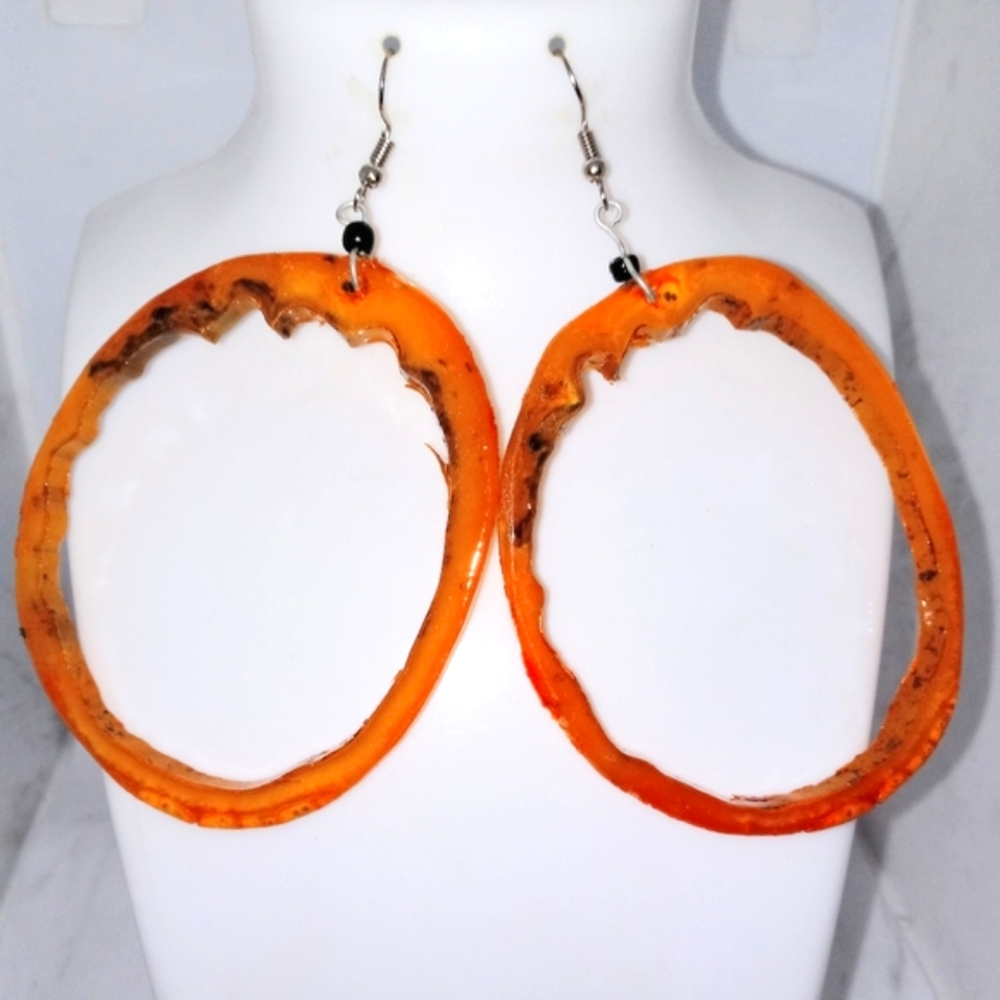 African Horn dangle hook earrings - Picture 2 of 3